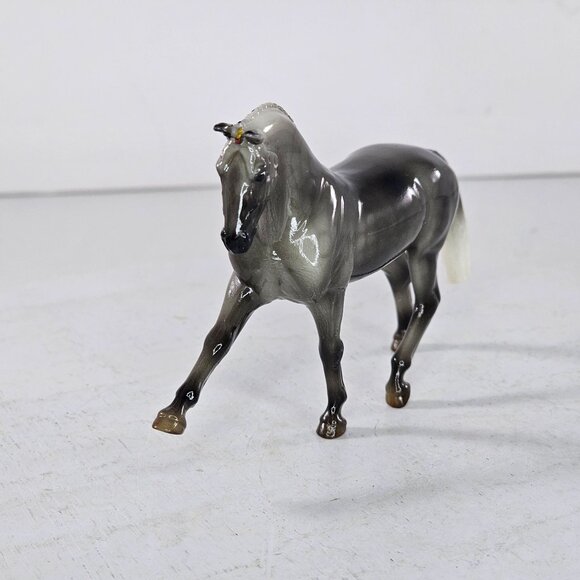 Breyerfest Lakritz 2022 Glossy Grey Hanoverian Stablemate Oktoberfest Treats Hor - Picture 4 of 8